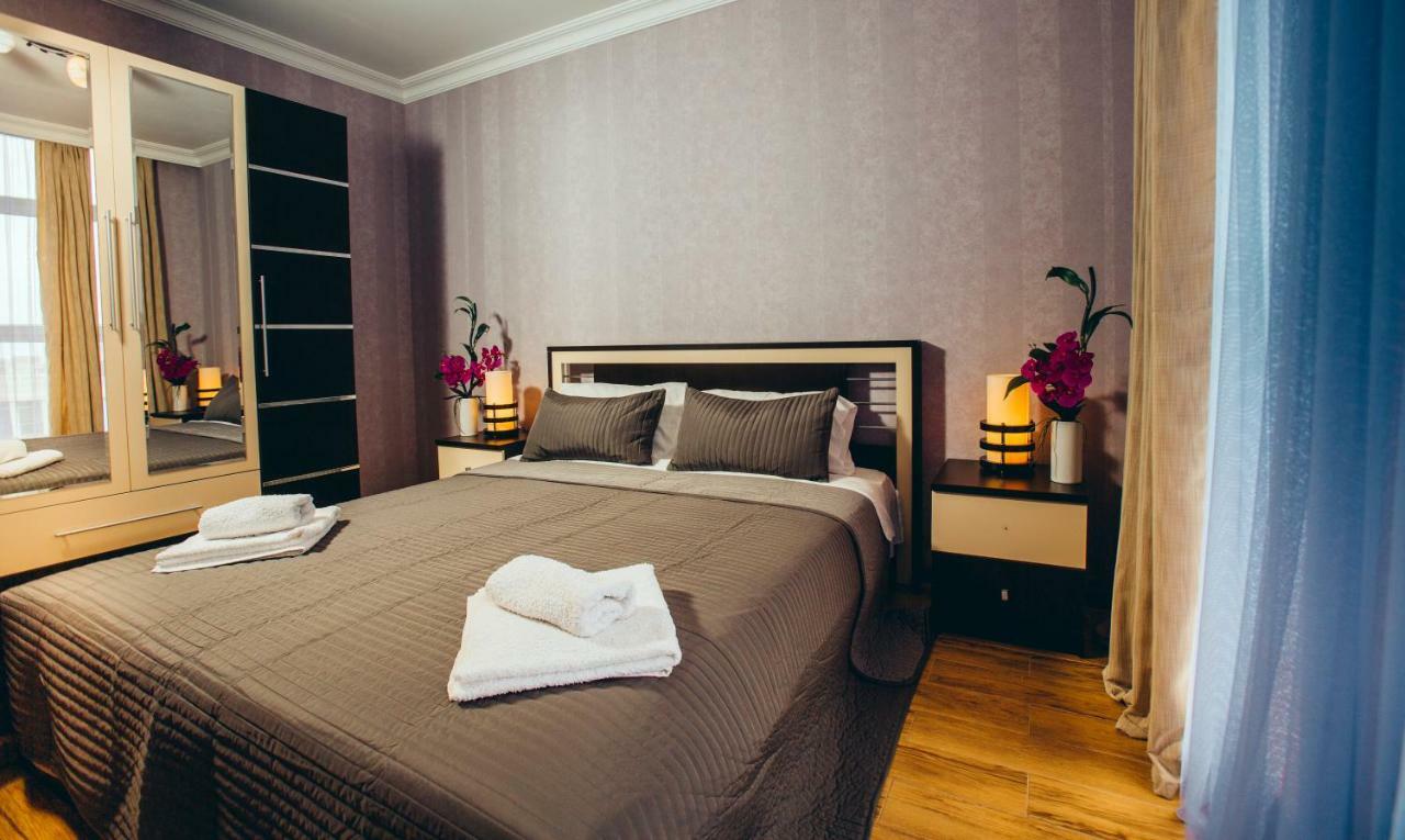 Sea Towers Suite Batumi Luaran gambar